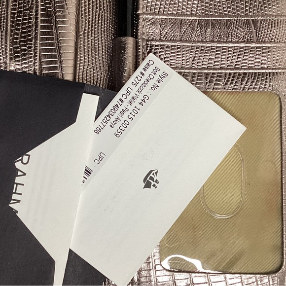 Sold! Authentic Brahmin bag with matching wallet - Picture 6 of 14